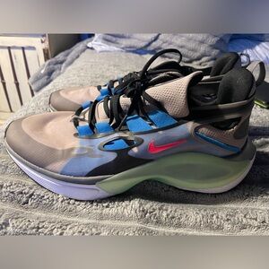 Nike trainers, size 12.